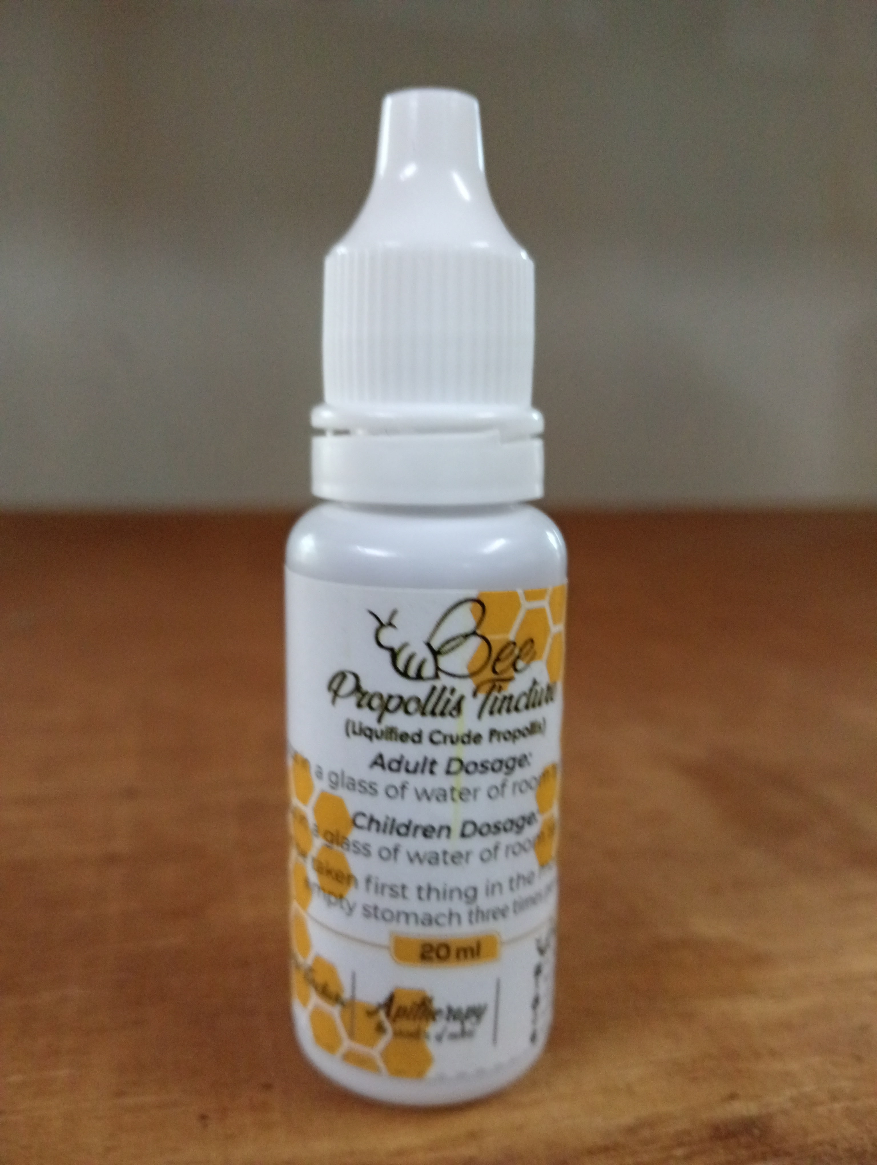 Propolis: Nature’s Healing Resin – Benefits, Uses, and How It’s Changing Lives